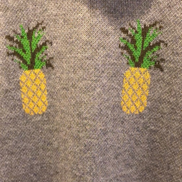 🌴HP🌴NWOT 🍍Pineapple Sweater Coat 1/8/18 - Picture 2 of 6